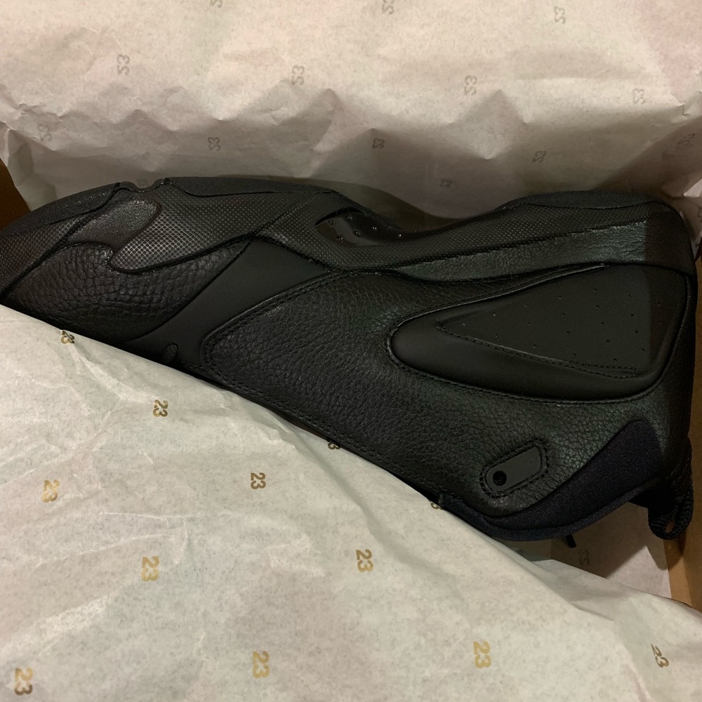 JORDAN JUMPMAN QUICK 23 ‘TRIPLE BLACK’ - Picture 2 of 8
